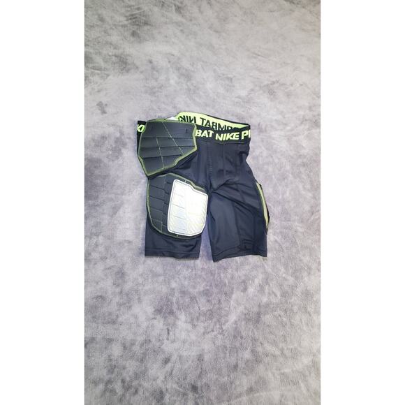 Nike Pro Combat Boys Sz S Hard Plate Padded Compression Football Shorts Black 26 - Picture 3 of 8